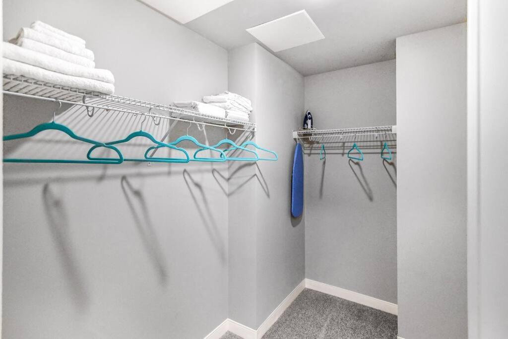 Appartement 2Br Unit In The Heart Of Dt On Playhouse Square, With Pool And Gym Access-1106 à Cleveland Extérieur photo