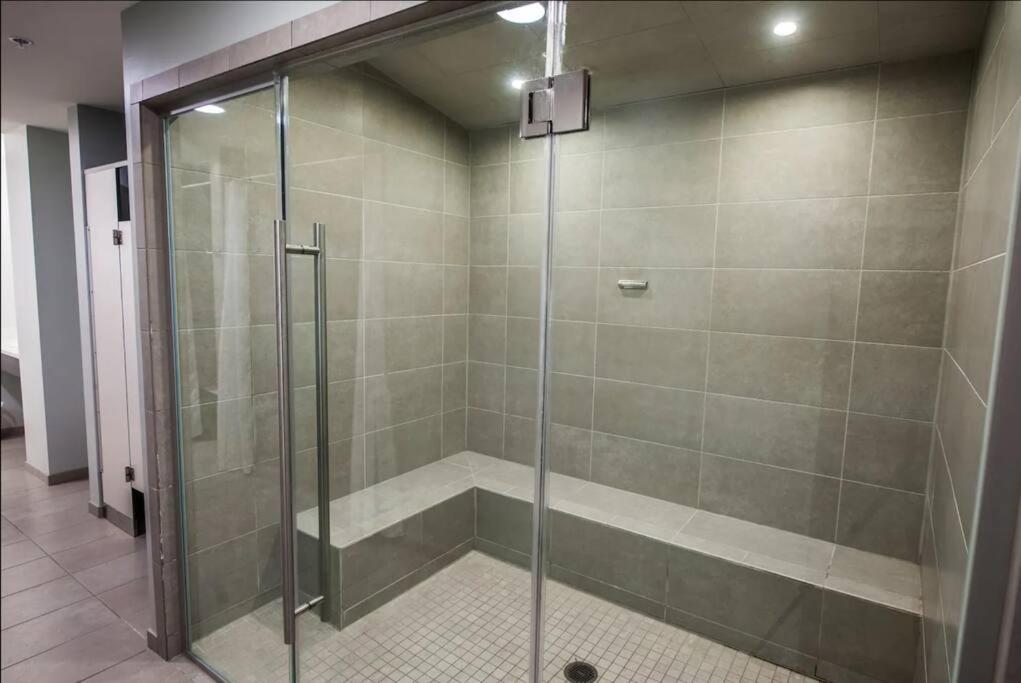 Appartement 2Br Unit In The Heart Of Dt On Playhouse Square, With Pool And Gym Access-1106 à Cleveland Extérieur photo