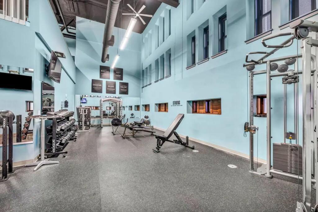 Appartement 2Br Unit In The Heart Of Dt On Playhouse Square, With Pool And Gym Access-1106 à Cleveland Extérieur photo